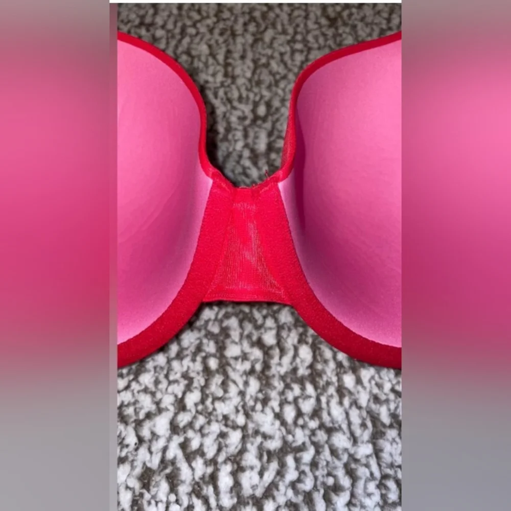 NWT PINK VS T-SHIRT BRAS RED SIZE 38D - Picture 6 of 8